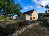 Le Gîte du Domaine d'Orion, une magnifique propriété de 18ha en Périgord Noir, proche de Sarlat, Rocamadour et Lascaux, Gîte jusqu'à 20 personnes, location à la semaine toute l'année