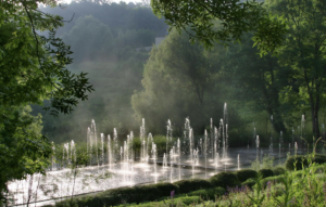 Réservez le Domaine d'Orion pour vos vacances, location modulable de 8 à 20 personnes, proche Sarlat.