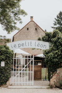 Réservez le Domaine d'Orion pour vos vacances, location modulable de 8 à 20 personnes, proche Sarlat.