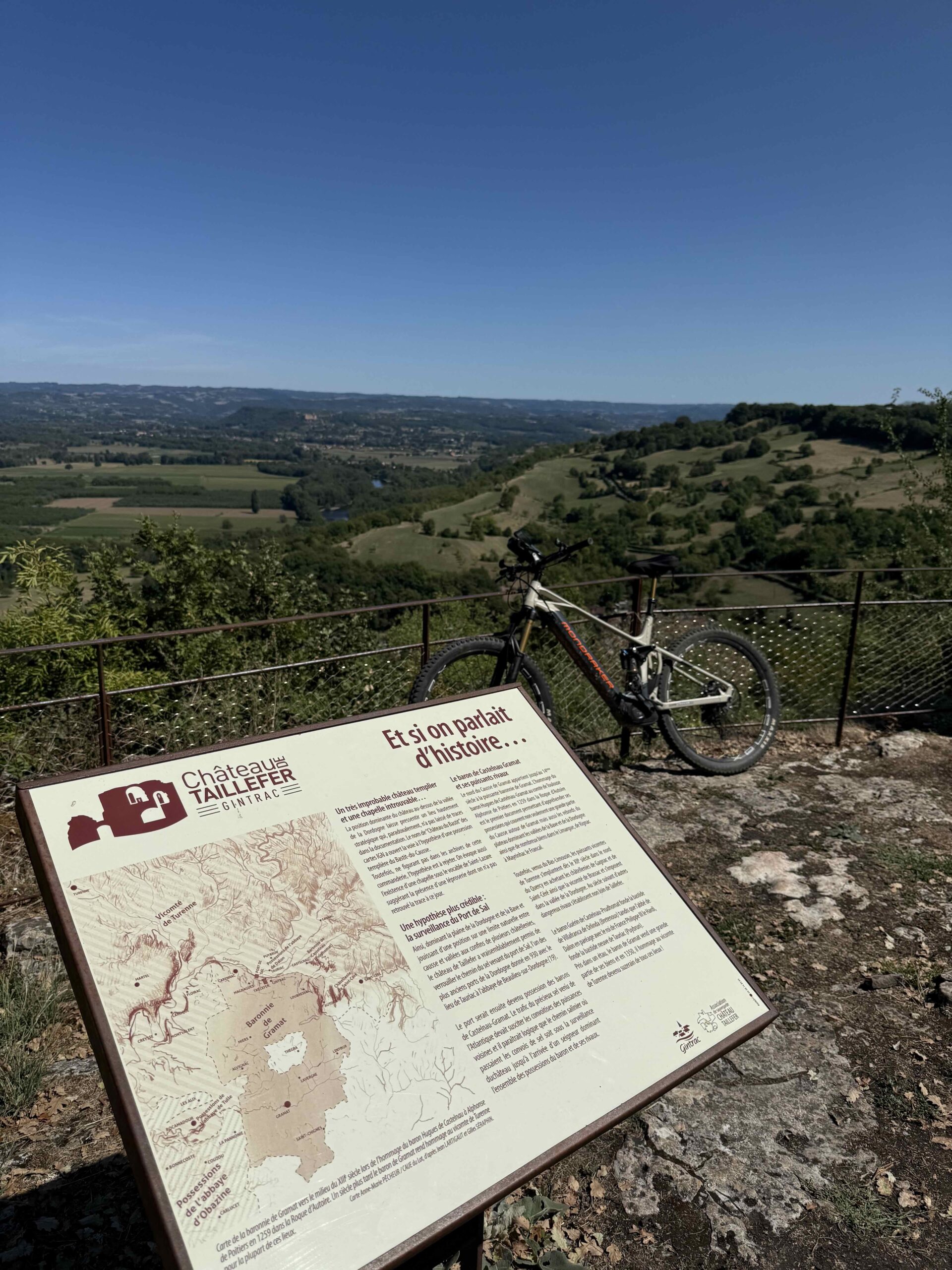 Le VTT dans les Causses du Quercy à proximité du Domaine d'Orion en Périgord noir